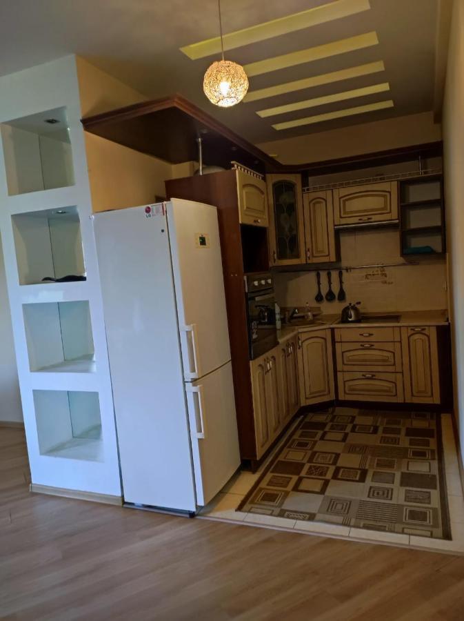 2 Room Flat Almaty Exterior foto